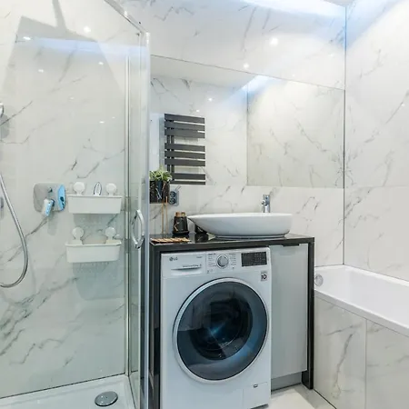 Hallera By Loft Γκντανσκ