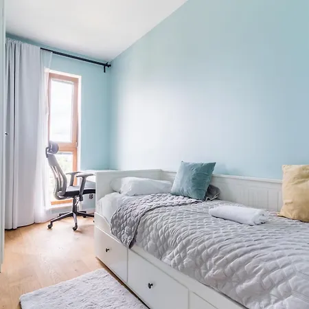 Hallera By Loft