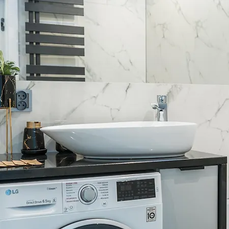 Hallera By Loft Γκντανσκ