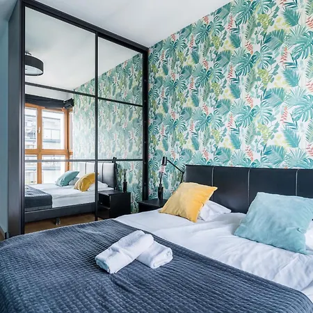 Hallera By Loft